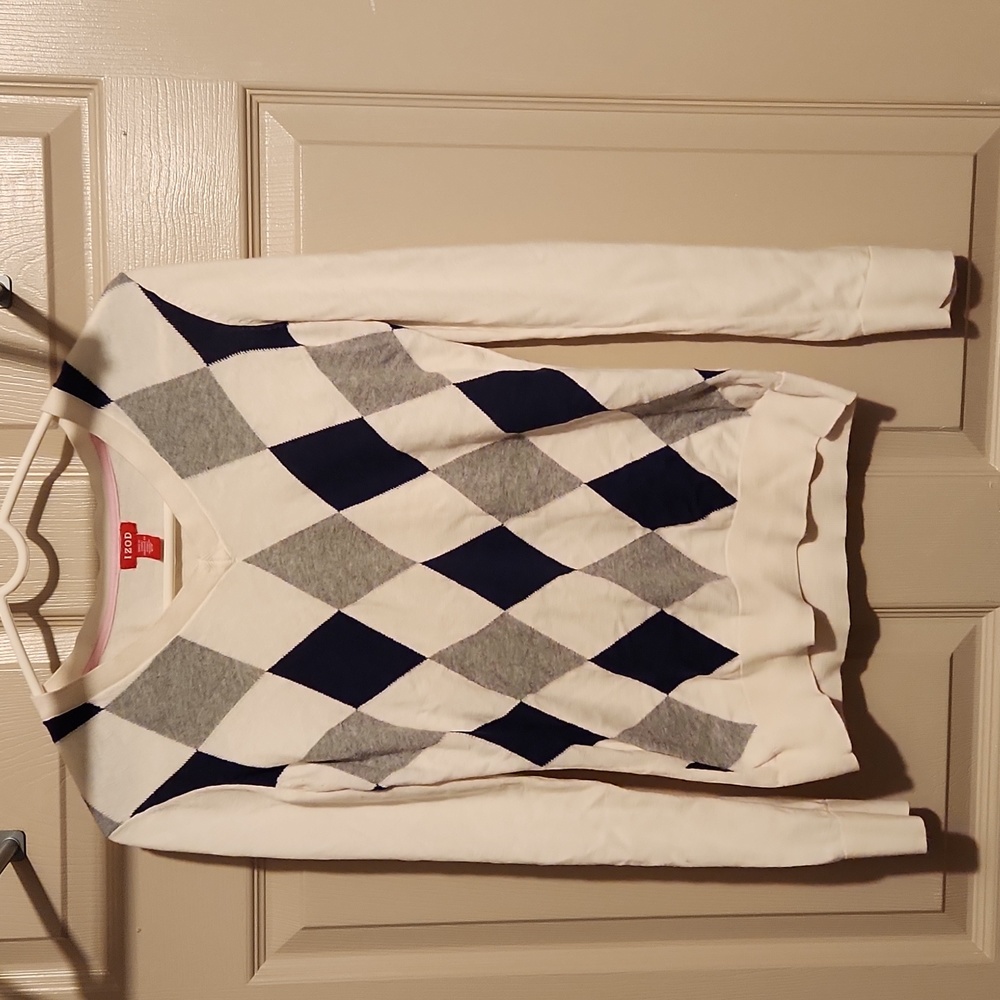 Women's small argyle sweater